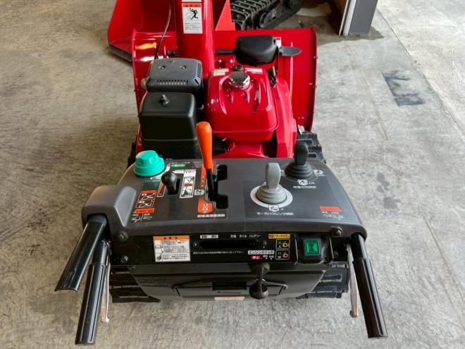 除雪機ホンダ　HSM1390i！ハイブリッド！左右旋回レバー！