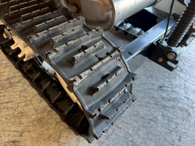 除雪機ホンダ　HSS1170i！ハイブリッド！