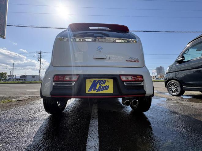 アルトALTO TURBO RS 4WD本州仕入　寒冷地仕様　ブレーキアシスト　TURBO 5AG 純正ワンセグナビ　シートヒーター　HIDヘッド　PUSHスタート　スマートキースペアー有　１５インチアルミ　エンジンオイル交換　スタットレス付　スポーツマフラー付　ETC 4WD 660 5Dr