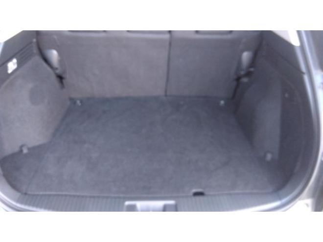 ヴェゼルハイブリッドＸ　4WD 4WD 1500 5Dr