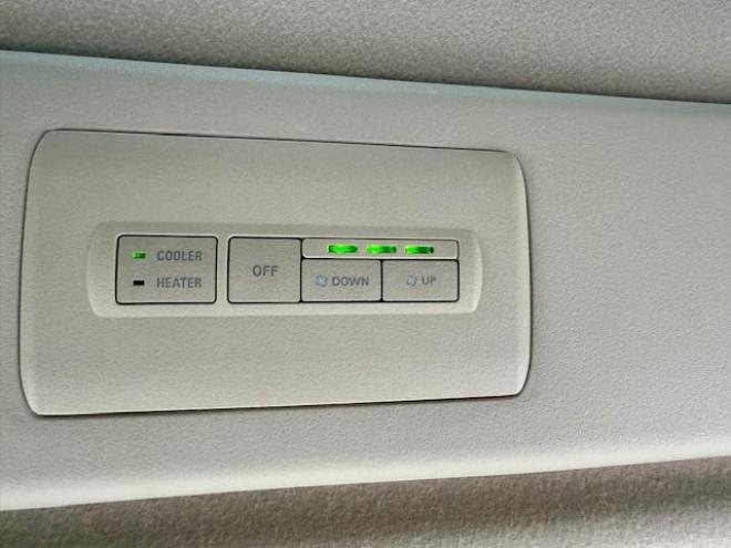 デリカＤ５　2.2DT Dパワーパッケージ 4WD 4WD 2200 5Dr