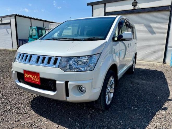 デリカＤ５　2.2DT Dパワーパッケージ 4WD 4WD 2200 5Dr