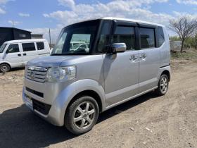 N-BOX+　Gターボパッケージ 4WD 660 5Dr