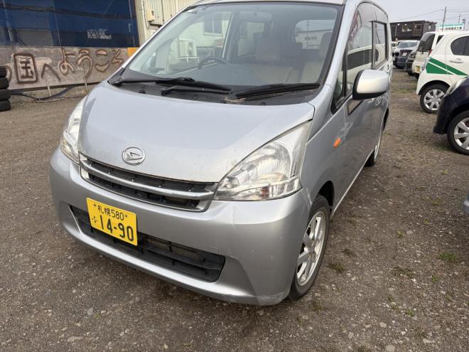 ムーヴ格安！車検8年9月11日迄！！ 4WD 660 5Dr