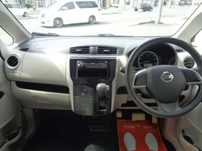 デイズX Vセレクション +SafetyII 4WD　スマートキー　アラウンドビューモニター　運転席シートヒーター 660