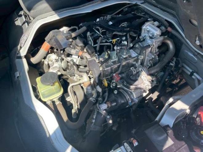 ハイエースバン2.8 DX ワイド スーパーロング ハイルーフ GLパッケージ ディーゼルターボ 4WD　4WD　フォグライト　バックカメラ 2800