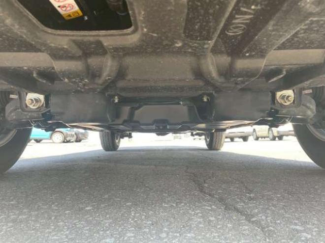 ハイエースバン2.8 DX ロング ディーゼルターボ 4WD　4WD　トヨタセーフティーセンス　寒冷地仕様　フロントリアヒーター　両側スライドドア 2800