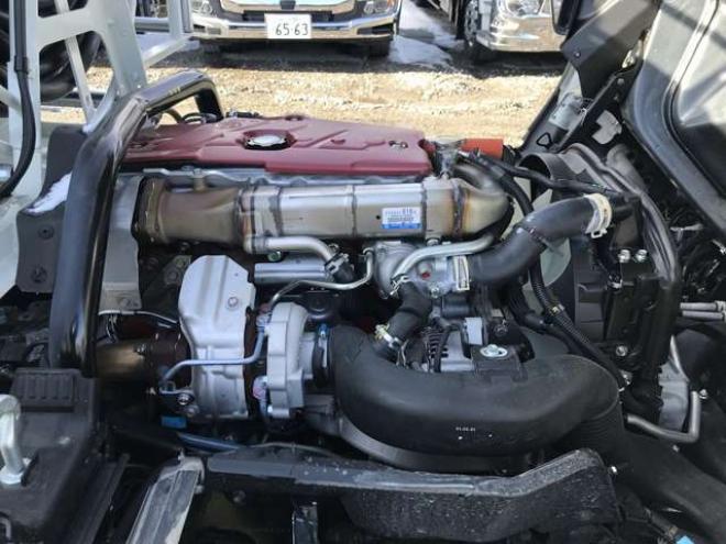 デュトロタンクローリー 2DG-XZU685M 新明和工業　 4WD 4000