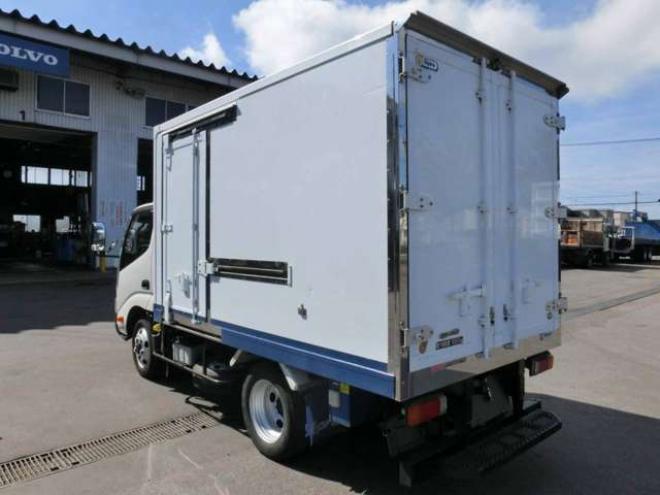デュトロ冷凍バン　TKG-XZC675M　トプレック　 4WD 4000