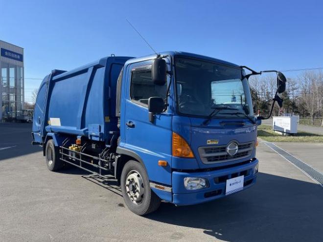 レンジャー塵芥車　QKG-FJ7JGAA 新明和工業　 2WD 6400