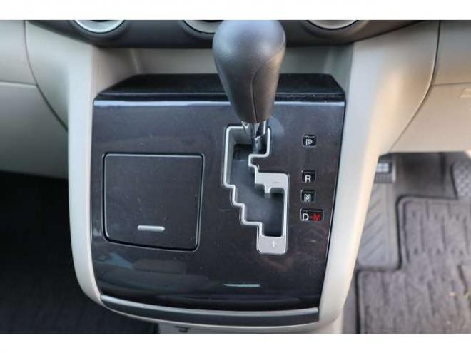 MPV2.3 23C 4WD　検二年　バックモニター　両側電動スライドドア　TV　自社　ローンカノウ 2300