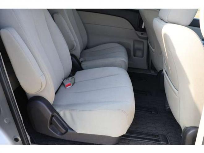 MPV2.3 23C 4WD　検二年　バックモニター　両側電動スライドドア　TV　自社　ローンカノウ 2300