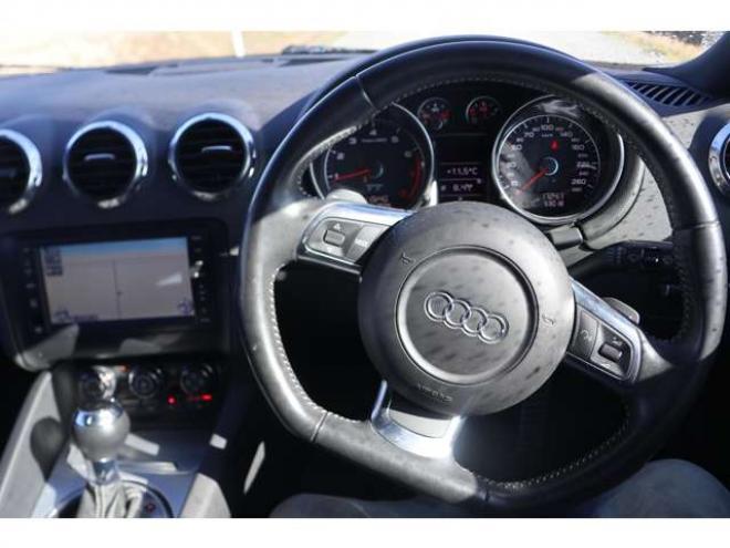アウディTT クーペ 2.0 TFSI クワトロ Sラインリミテッド 4WD　検R9/4　シートヒーター　社外ホイール　ETC 正規輸入車 2000