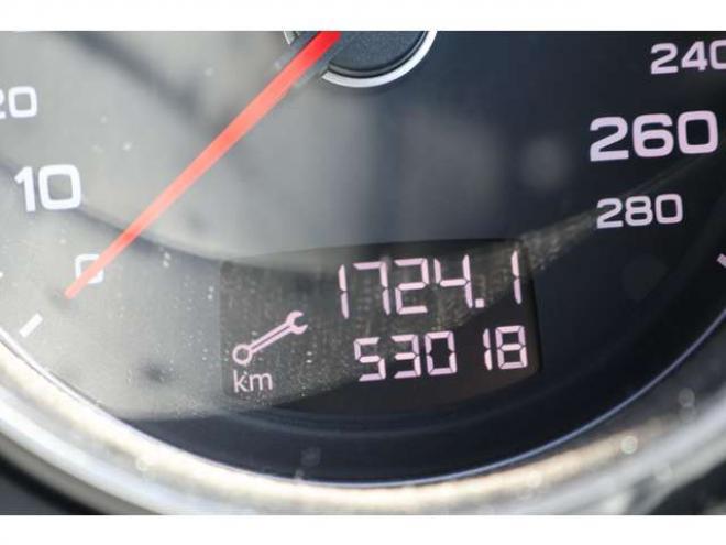 アウディTT クーペ 2.0 TFSI クワトロ Sラインリミテッド 4WD　検R9/4　シートヒーター　社外ホイール　ETC 正規輸入車 2000