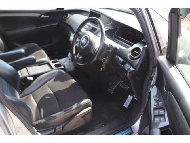 オデッセイ2.4 アブソルート 4WD　検9/1　買取直販　アブソルート 2400