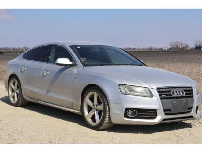アウディA5スポーツバック 2.0 TFSI クワトロ Sラインパッケージ 4WD　検二年　パドルシフト　自社　ローンカノウ 正規輸入車 2000