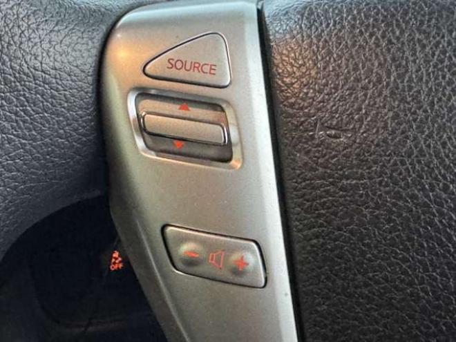 セレナ2.0 ハイウェイスター 4WD　ナビ　TV　Bluetooth　Bカメラ　Pスライド　エマージェンシーB 2000