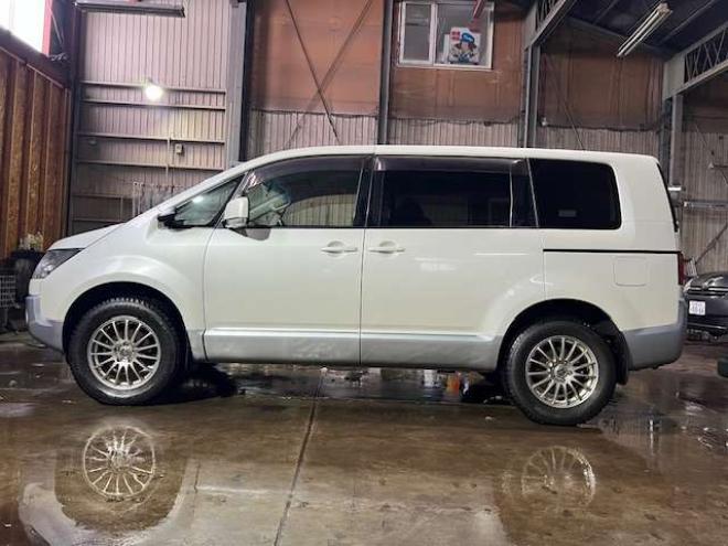デリカD：5 2.2 D パワーパッケージ ディーゼルターボ 4WD　ディーゼルターボ・SDナビ・新規車検整備付 2300