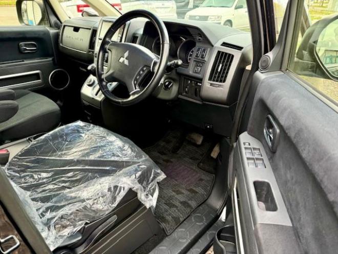 デリカＤ５　2.2DT Dパワーパッケージ 4WD 4WD 2200 5Dr