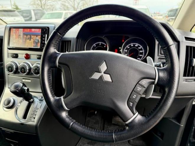 デリカＤ５　2.2DT Dパワーパッケージ 4WD 4WD 2200 5Dr