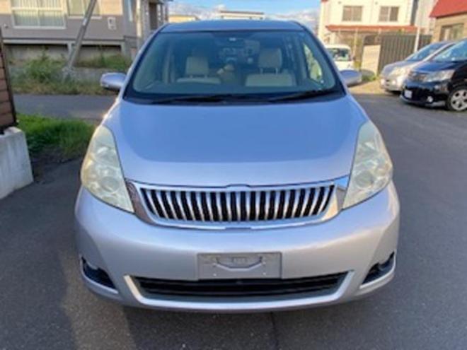 アイシス2.0G 4WD