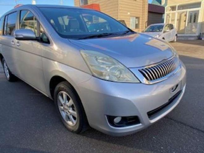 アイシス2.0G 4WD