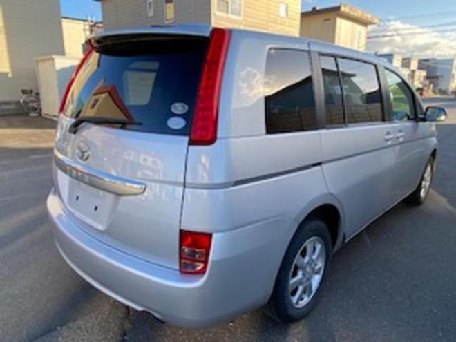 アイシス2.0G 4WD