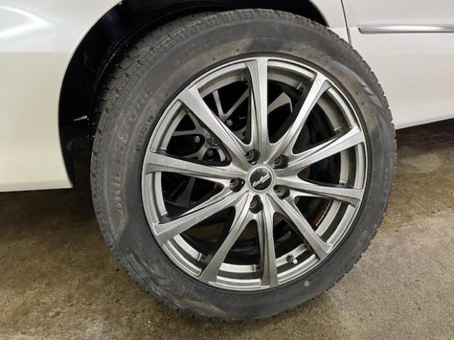 エスティマアエラス　プレミアムエディション　本州仕入　寒冷地仕様　禁煙車　パワーバックドア　両側パワースライドドア　純正ブラックハーフレザーシート　純正１８インチＡＷ　社外１８ＡＷ＋スタッドレスタイヤ付　前後コーナーセンサー　フロントガラス熱線 4WD 2400 5Dr
