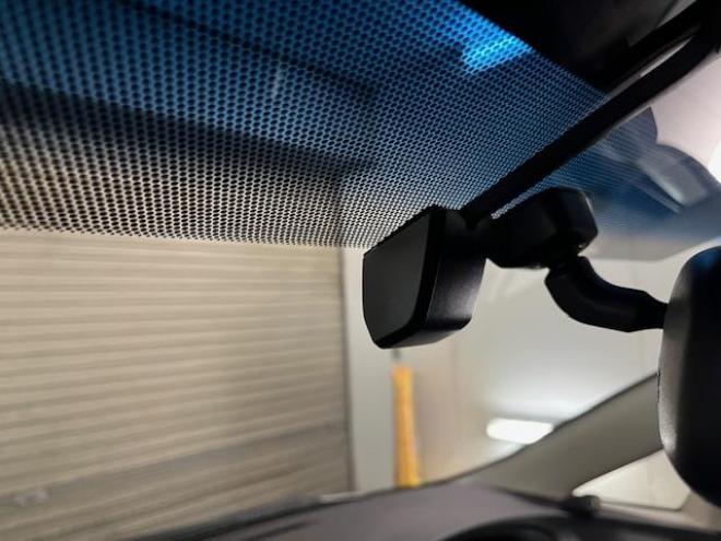 エスティマアエラス　プレミアムエディション　本州仕入　寒冷地仕様　禁煙車　パワーバックドア　両側パワースライドドア　純正ブラックハーフレザーシート　純正１８インチＡＷ　社外１８ＡＷ＋スタッドレスタイヤ付　前後コーナーセンサー　フロントガラス熱線 4WD 2400 5Dr