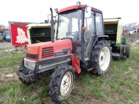トラクター　F535D 4WD
