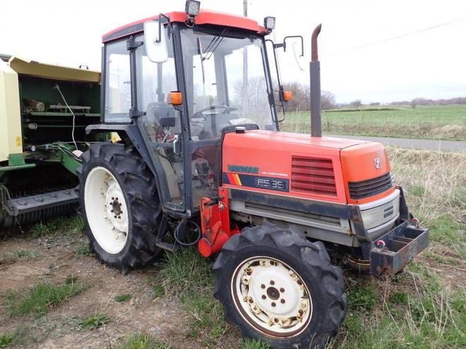トラクターF535D 4WD