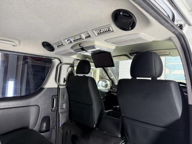 ハイエースバン4型スーパーGLディーゼルターボ 本州車寒冷地仕様 アルパイン8インチナビモニター アルパインフリップダウンモニター11インチ バックカメラ 両側パワースライドドア 社外後席スピーカー ドライブレコーダー レーダー探知機 リアヒータークーラー 社外リップスポイラー アルミ17インチ 車検新規 12ヶ月点検整備済 保証付！試乗即乗りOK 4WD 3000 5Dr