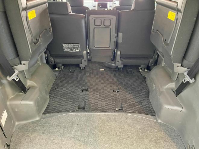 ヴォクシー2.0Z 4WD 5年保証 スマキー パワスラ 自社認証工場 車検整備2年付 寒冷地仕様 禁煙