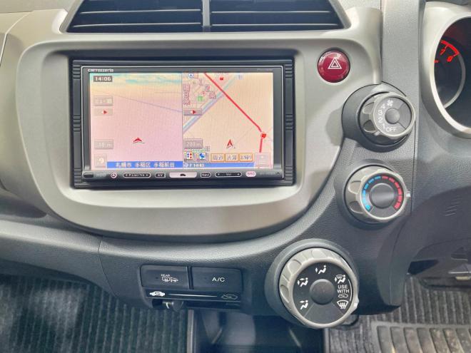 フィット1.3Lスマートスタイルエディション 4WD 5年保証 ナビ 自社認証工場 修復歴無 寒冷地仕様 禁煙