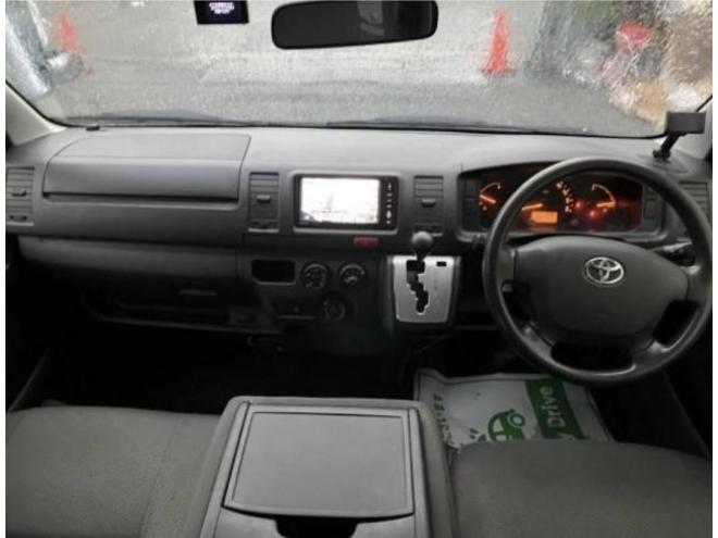 ハイエースバン4型ハイエースDXディーゼルターボ  本州車寒冷地仕様 ナビTVバックカメラ 両側スライドドア リアヒーター  車検新規 12ヶ月点検整備済 保証付！ 4WD 3000 5Dr