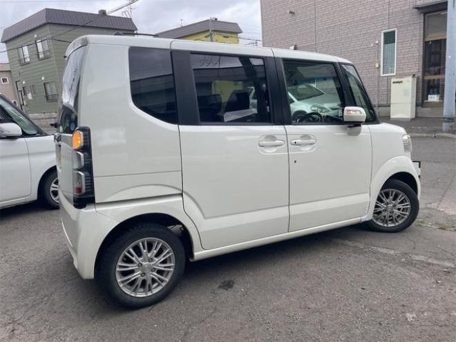 N-BOXＧ　２ＷＤ　ＦＦ車　バックカメラ　両側スライド・片側電動　ＴＶ　新在庫値　下げ中！ＧＷスペシャル！　スマートキー　アイドリングストップ　ＣＶＴ　盗難防止システム　ＡＢＳ　ＥＳＣ 2WD 660 5Dr