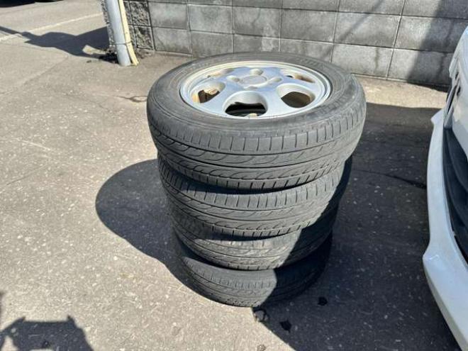 ライフG 4WD　4WD　ナビ　バックカメラ　ワンセグ　ミラーヒーター　社外エンジンスターター　アルミホイール夏　キーレス　ETC　ABS　ドアバイザー 660