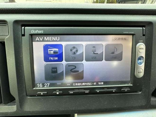 N-WGNG 4WD　SDナビ　プッシュスタート　バックカメラ　横滑り防止装置　スチールホイール冬　インテリジャントキー 660