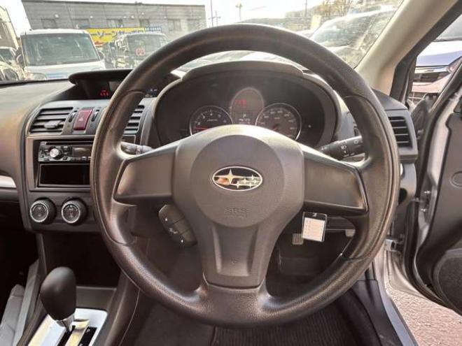 インプレッサG4 1.6 i-L 4WD　アイドリングストップ　キーレスキー 1600