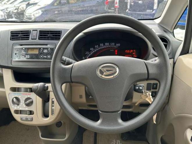 ムーヴL SA 4WD　横滑り防止装置　衝突軽減ブレーキ　純正CDオーディオ　社外アルミホイール夏 660