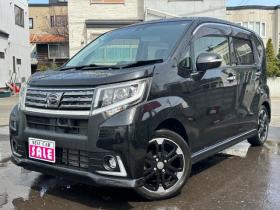 ムーヴ　カスタム RS ハイパー SAII 4WD　純正ナビ　Bluetooth　フルセグTV　バックカッメラ　衝突軽減ブレーキ　横滑り防止装置　プッシュスタート　純正アルミホイール夏 660
