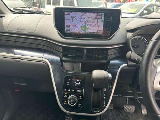 ムーヴカスタム RS ハイパー SAII 4WD　純正ナビ　Bluetooth　フルセグTV　バックカッメラ　衝突軽減ブレーキ　横滑り防止装置　プッシュスタート　純正アルミホイール夏 660