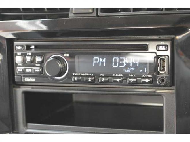 ジムニーランドベンチャー 4WD　ワンオーナー特別仕様車4WDターボCDハーフレザーシートヒーターウインカーミラーヒーター 660