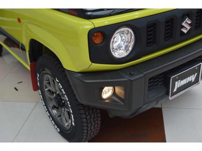 ジムニーXC 4WD　ワンオーナー車5速マニュアル4WDターボセーフティサポート搭載8インチナビTVドライブレコーダーLEDライトETCクルーズコントロール純正マットフラップ 660