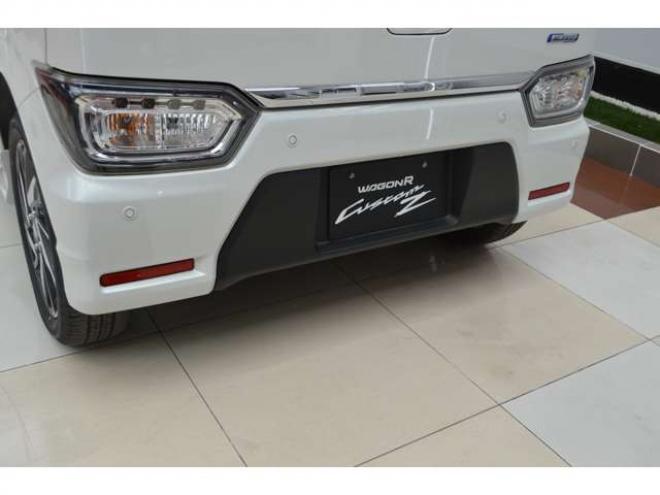 ワゴンRカスタムZ ハイブリッド ZT 4WD　ワンオーナー車ハイブリッド4WDターボセーフティサポート搭載パドルシフト全方位モニターカメラパッケージアイドリングストップLEDアダプティブクルーズコントロールヘッドアップディスプレイ 660