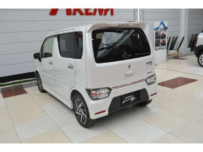 ワゴンRカスタムZ ハイブリッド ZT 4WD　ワンオーナー車ハイブリッド4WDターボセーフティサポート搭載パドルシフト全方位モニターカメラパッケージアイドリングストップLEDアダプティブクルーズコントロールヘッドアップディスプレイ 660