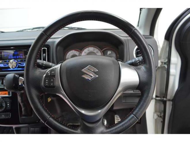 アルトワークス 660 オートギヤシフト 4WD　ワンオーナー車4WDターボオートギアシフトRECAROシートセーフティパッケージレーダーブレーキサポート誤発進抑制機能パドルシフト横滑り防止装置ディスチャージヘッドライト純正エンジンスターター 660