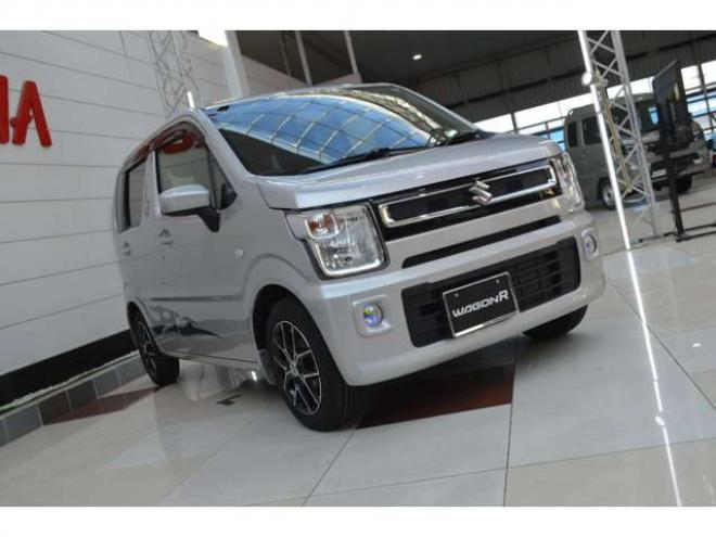 ワゴンRFA 4WD　ワンオーナー車F5速マニュアル4WD横滑り防止装置ハイビームアシストCDシートヒーター社外アルミホイルキーレスエントリー 660