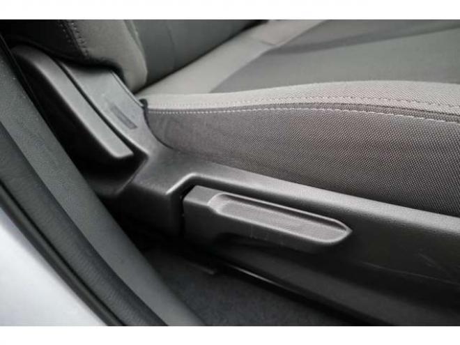 インプレッサハッチバック 2.0 ST 4WD　11.6インチディスプレイナビ　マルチビューカメラ　ETC　シートヒーター　電動パーキングブレーキ　パドルシフト 2000