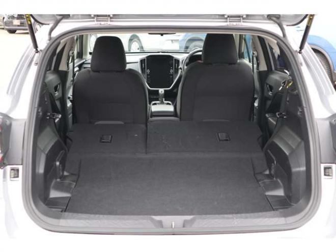 インプレッサハッチバック 2.0 ST 4WD　11.6インチディスプレイナビ　マルチビューカメラ　ETC　シートヒーター　電動パーキングブレーキ　パドルシフト 2000